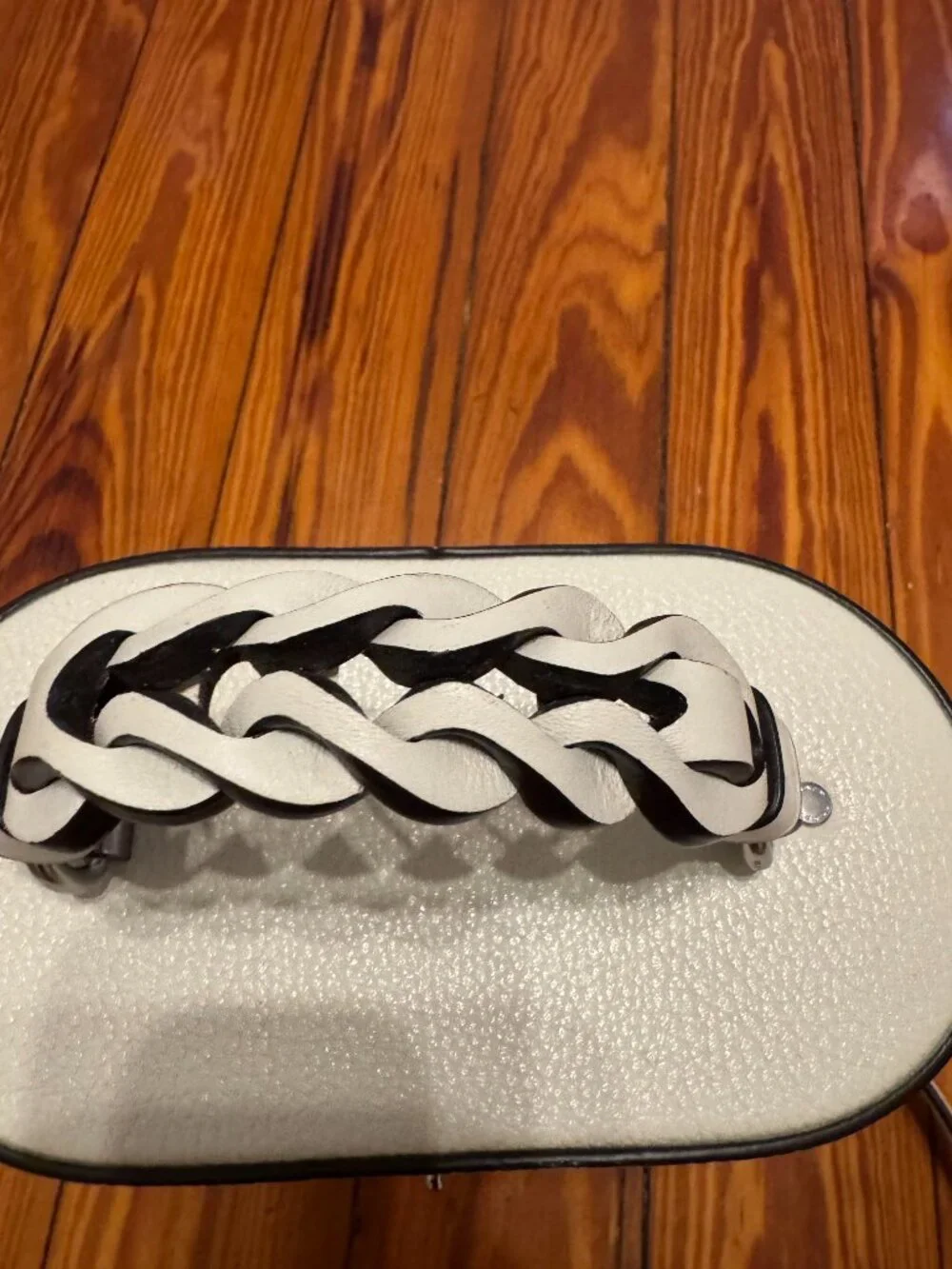 Coach Bucket Bag - Picture 8 of 9